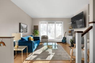 Bright and Welcoming Mount Pleasant Home, near DT - 0