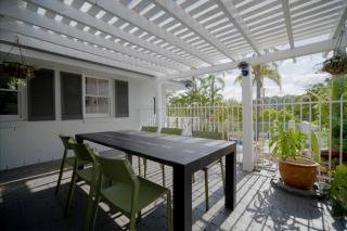 Upscale Renovated 4Bed 4Bath Retreat Walk to Mall - 2