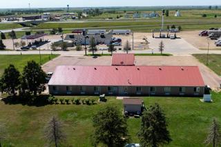 Westwood Inn & Suites Kimball I 90 - 4