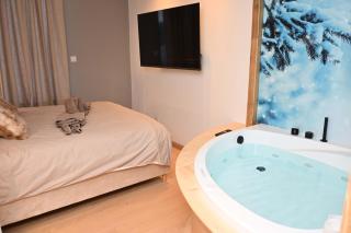 Suite PAKKIS Balnéo & Ciel Étoilé Boréal - 2