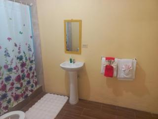 Campbell's Home on the Farm Rental - 5