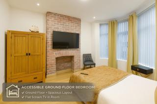 SidemerseyLivings - Step-Free 4BR Home, Ground Floor Bed & Bath, Private Gated Parking - 7