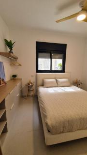 Blue in the desert - luxury apartment 10 min walk from the mall - 5