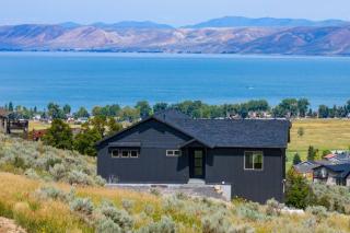 Blackbeary Cabin Bear Lake Views Hot Tub Occ 21 - 7