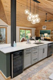 Renovated Mountain Retreat in Hesperus - 3