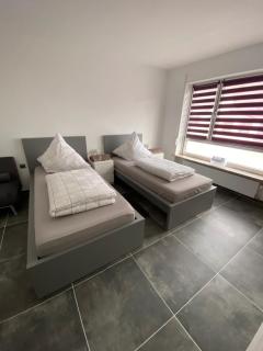 Moderne 2 Zimmer Wohnung Küche und Bad im Zentrum - 0