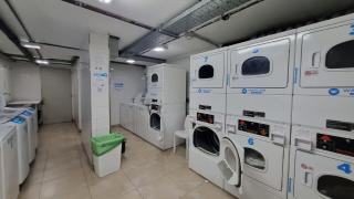 Insignia Quartier - Apartment with Full Amenities! - 2