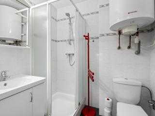 Ocean Suites - 717 - 6