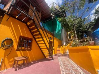 Buena Onda Backpackers - 9