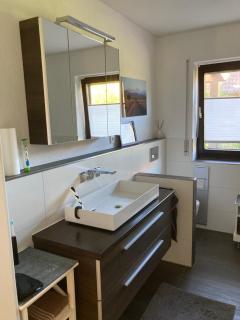 gemütliches und ruhiges Gästezimmer im Grünen - 5