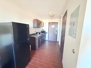 Black Gold Suites Stanley - 3