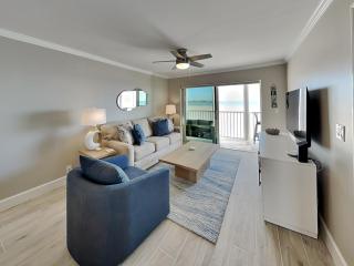 Castle Beach 303 - 6