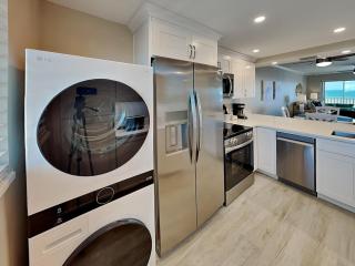Castle Beach 303 - 1