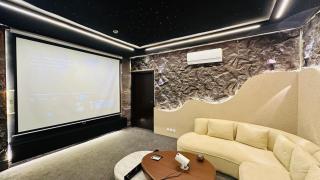 Zameen Aurum One Bed VIP Apartment By LMY - 2