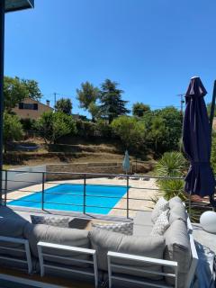 Villa 8-12 personnes avec piscine, entre Aix et Cassis - 1