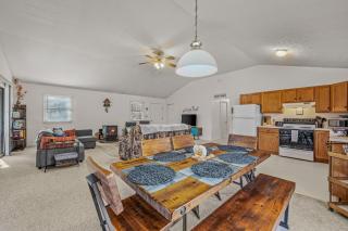 Namba Cabin -- Pet Friendly, River Access, Grill, Wifi, Deck, Screen Porch, Family Friendly - 1