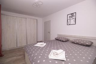 White Valey Retreat One - 4