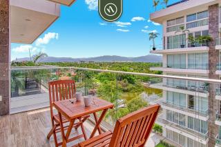 2BR Condo with Private Balcony - Padel Court - 7