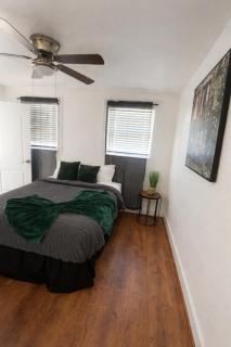 Stylish Bishop Arts Loft With Continental Breakfast - 9