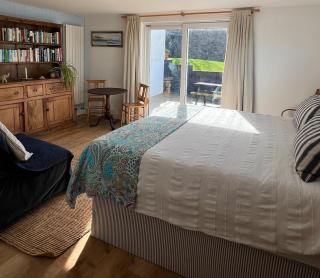 La Petite Roselle in Alderney - 6