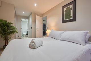 Geko | Contemporary 2BR w/Balcony near Costa Verde - 1