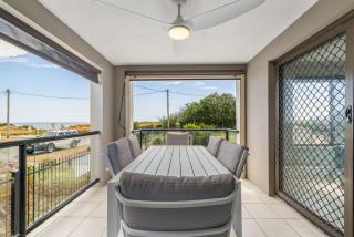 Best Location in Woorim - Ocean Front Pool - 8