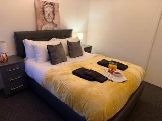 Cosy 2 Bedroom Apartment in Wolverhampton - 2