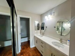 ENSUITE MASTER BEDROOM IN WEST HOLLYWOOD - super host - 5