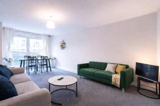 Modern 2BR Home in Bounds Green by MCPI Hosting, Perfect for Contractors & Families - 5