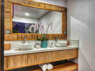 Sassy Sloth Villa - 1