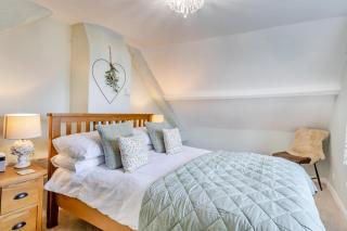 3 Bed in Seaview oc-f33629 - 3