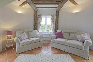 1 Bed in Wickham Market oc-samp - 2