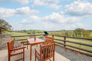 2 Bed in Y Drenewydd oc-waa401 - 9