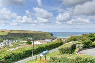 4 Bed in Mawgan Porth oc-p00608 - 6
