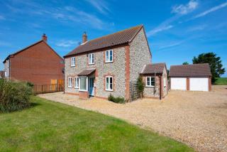 3 Bed in Trimingham oc-2290 - 5