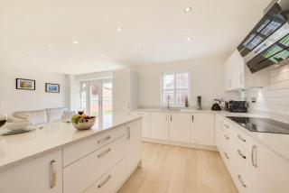 4 Bed in Whitby oc-w1027 - Whitby - 4