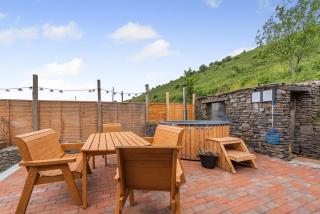 3 Bed in Port Talbot oc-b30321 - 5