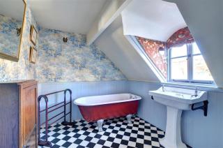 3 Bed in Whitby oc-w023 - 5