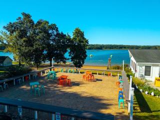 Isle Royale Chalet Cottage - 6