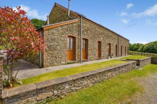 3 Bed in Pontardawe oc-c30415 - 0