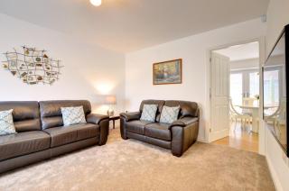 3 Bed in Whitby oc-w420 - 8