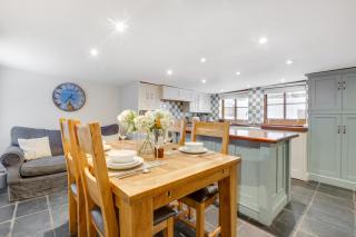 2 Bed in Whitby oc-w003 - 8
