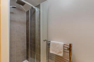 3 Bed in Whitby oc-w088 - 3