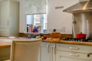 4 Bed in Holt oc-m24923 - 2