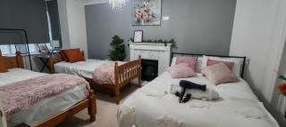 Four bed detached, off-street parking in Monkston - 4