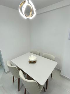 Melhores Flats - 2 quartos, 1 suíte, 350m do mar - 2