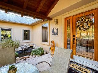 Mountain Home Vibes Three Bedroom One Level - 4
