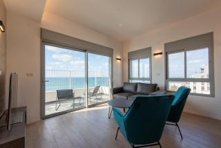 PORT CITY - Beach Front Penthouse Bat GalimMAMAD - 7