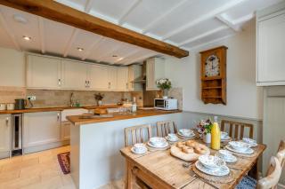 3 Bed in Ilminster oc-b32054 - 1