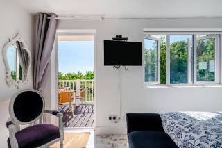 3 Bed in Freshwater East oc-t31935 - 9